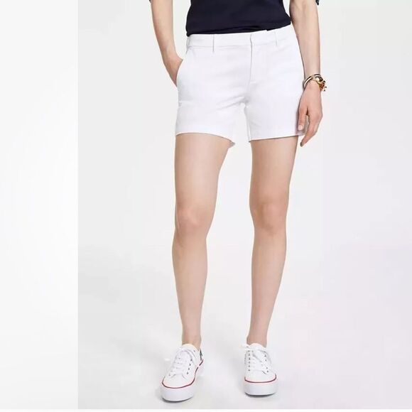 Tommy Hilfiger White Bermuda Shorts Classic Tailored Style - Picture 1 of 13